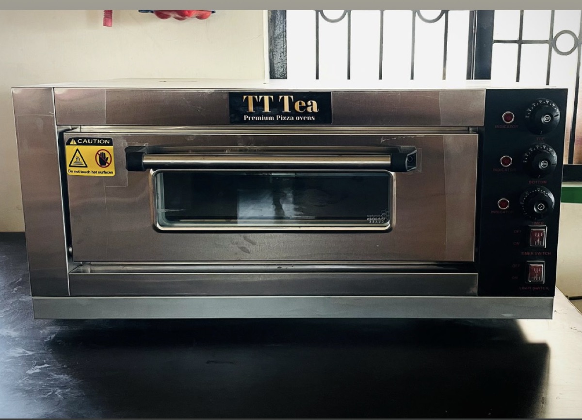 Pizza Oven Electric Oven | Digital Meter | 400 degrees celsius